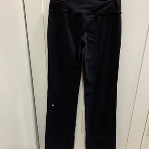 LULULEMON LONG PANT SIZE 8